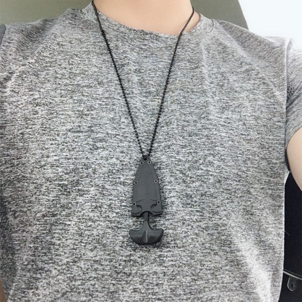 Outdoor Portable Multi-function Necklace Knife Tool